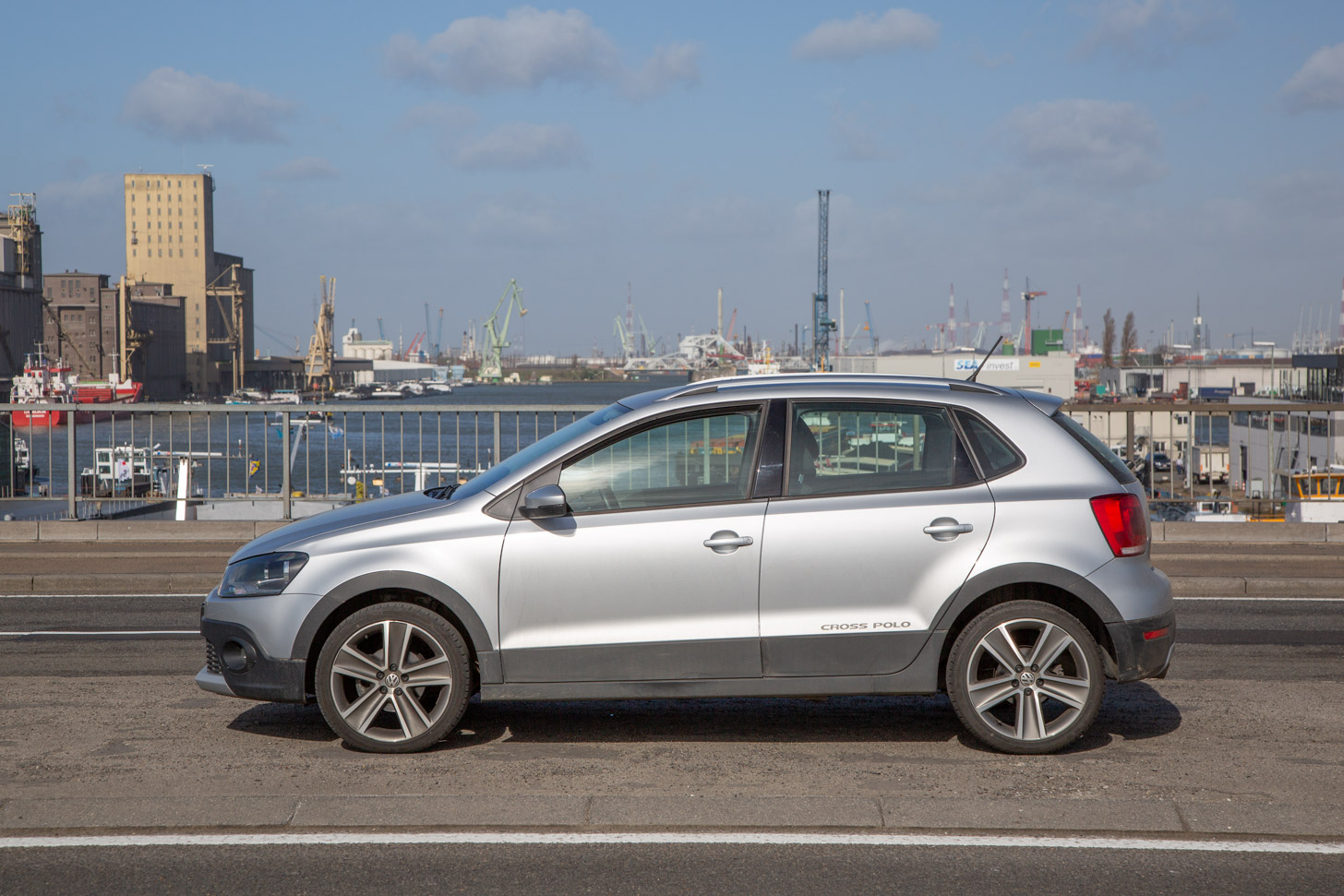 Wat als er iemand met jouw auto naar Antwerpen rijdt?